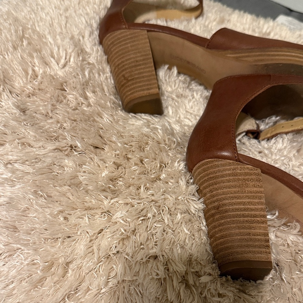 Lucky Brand Women's Tan Heeled Sandals - Picture 3 of 3